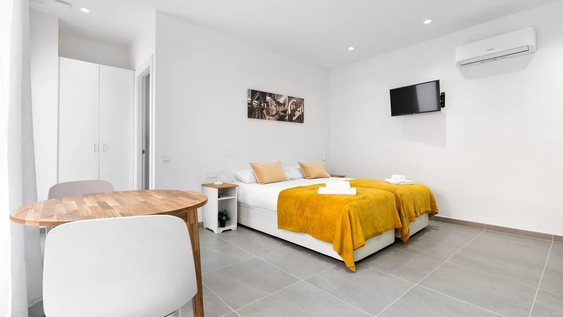 Fira Building Apartment L'Hospitalet de Llobregat
