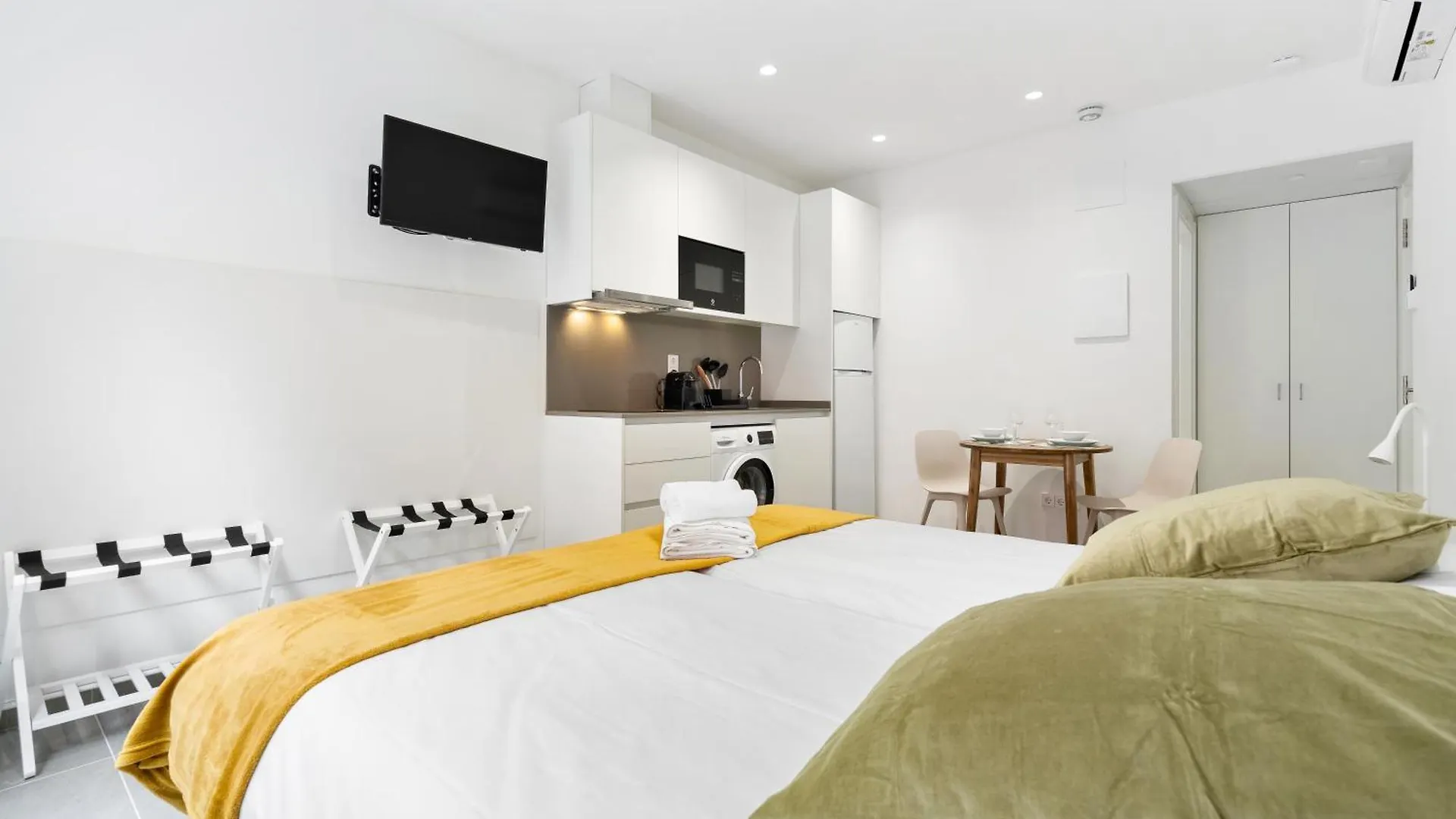 Fira Building Apartment L'Hospitalet de Llobregat 0*,  Spain